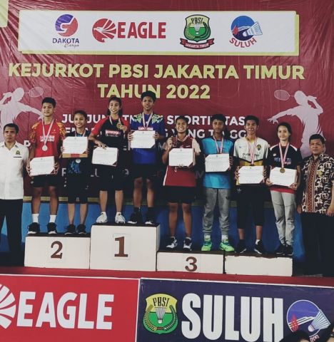 Bulu Tangkis Juga Juara